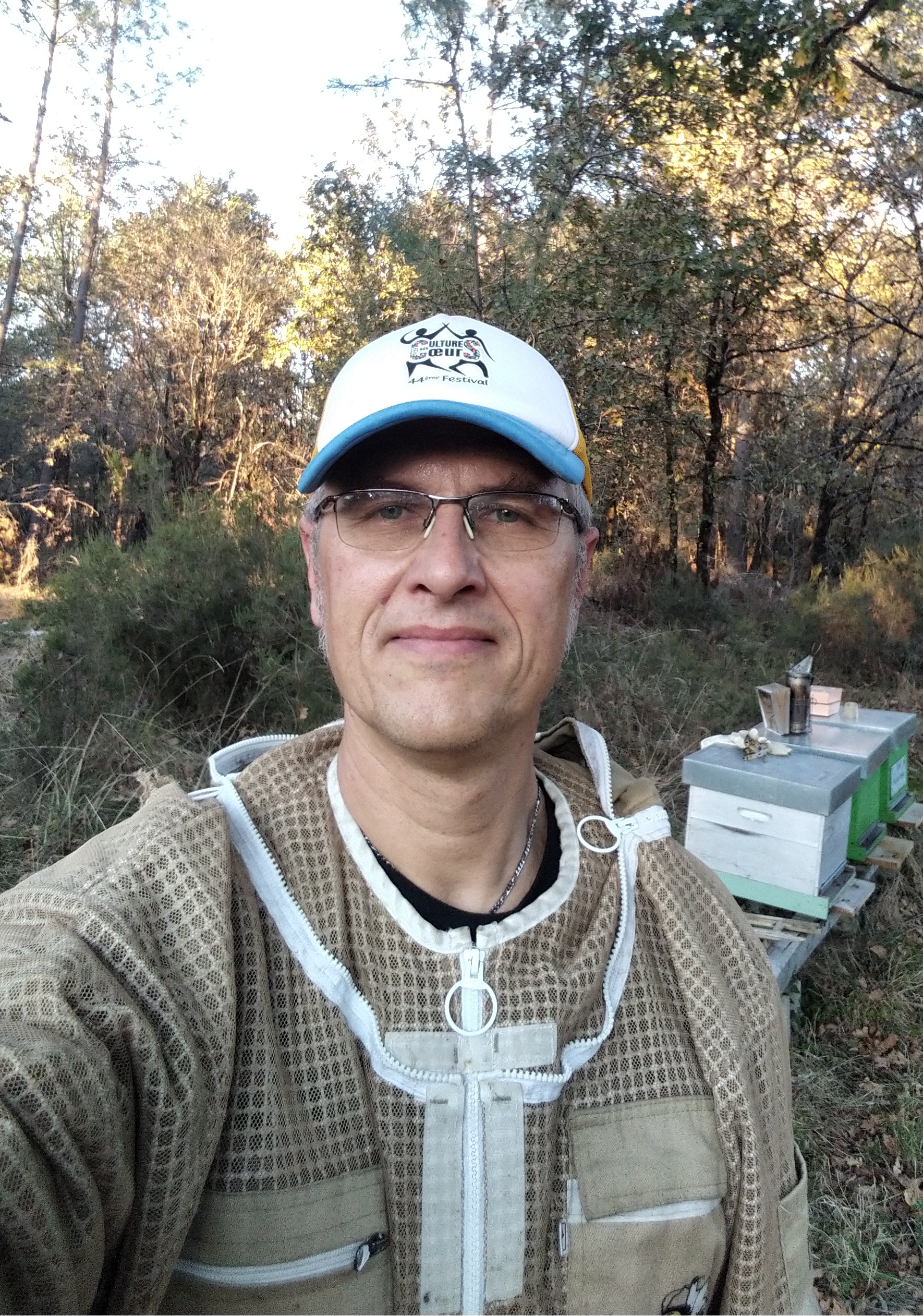 UTPLA apiculteur Frédéric WIELEZYNSKI