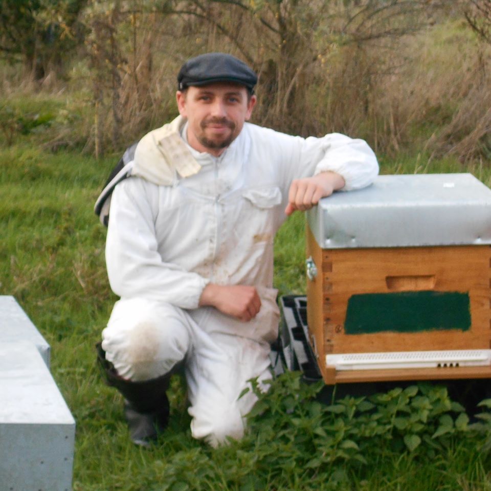 UTPLA apiculteur Jimmy GAMBIER