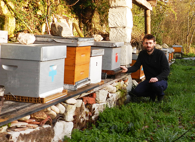 UTPLA apiculteur Clément LEROY